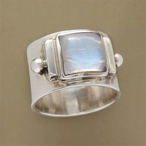 New silver  Vintage Resin Moonlight  Geometric Square Ring